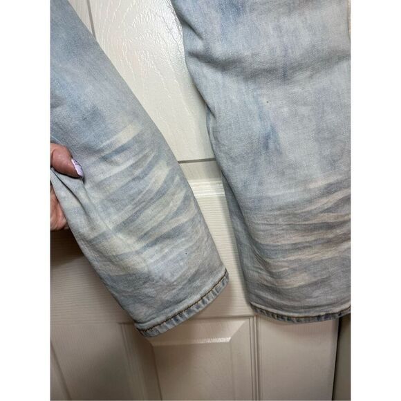 Majestik Jeans Mens Size 30/32 Light Wash Blue Slim Straight Studded Distressed - Picture 4 of 12